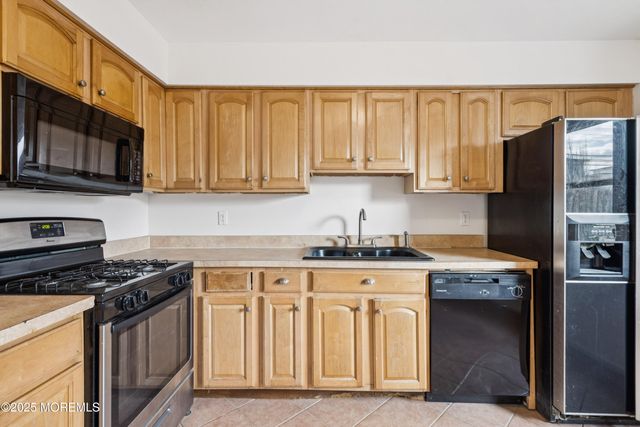 102 Union Avenue, Asbury Park, NJ 07712