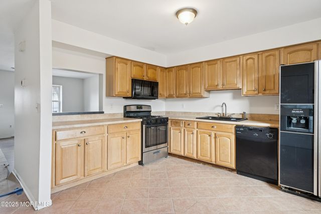 102 Union Avenue, Asbury Park, NJ 07712