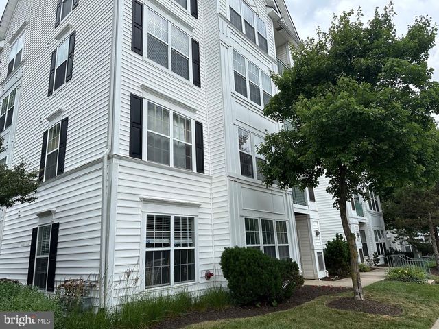 15618 EVERGLADE LN #101, Bowie, MD 20716