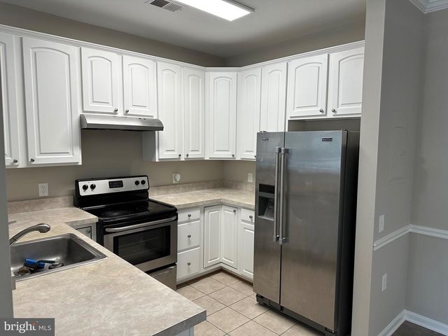 15618 EVERGLADE LN #101, Bowie, MD 20716