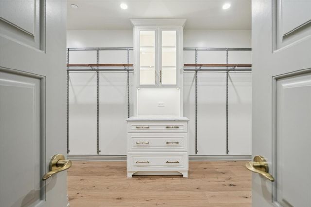 1717 Bissonnet Street 1105, Houston, TX 77005