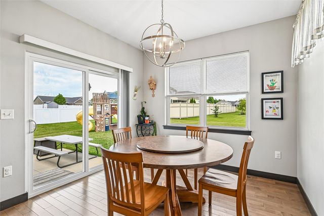 1115 Partridge Lane, Waterloo, IA 50701
