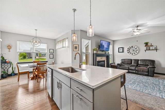 1115 Partridge Lane, Waterloo, IA 50701
