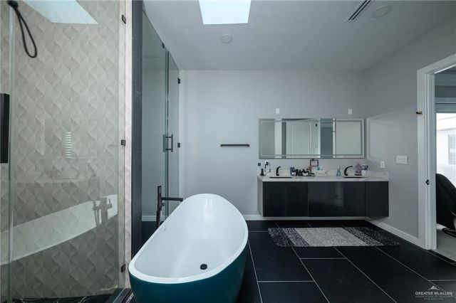 2809 N Summer Heights, San Juan, TX 78589