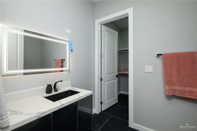 2809 N Summer Heights, San Juan, TX 78589