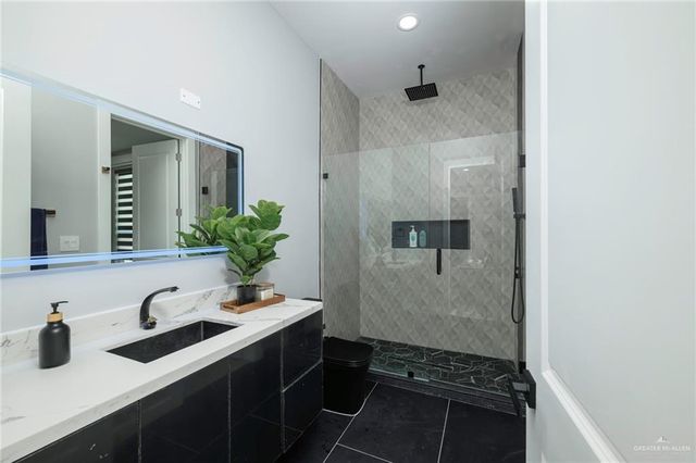 2809 N Summer Heights, San Juan, TX 78589