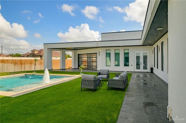 2809 N Summer Heights, San Juan, TX 78589