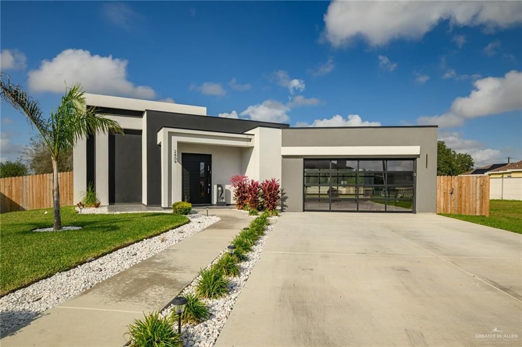 2809 N Summer Heights, San Juan, TX 78589