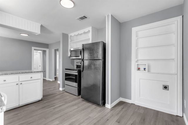 904 N Virginia Street, Terrell, TX 75160