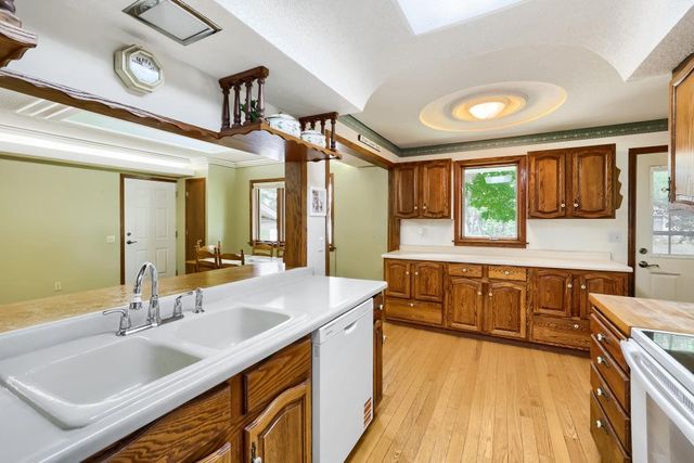 558 113th Lane NW, Coon Rapids, MN 55448