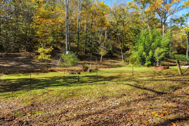 4300 Bull Run Rd, Ashland City, TN 37015