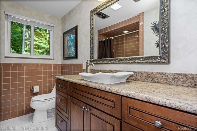 20173 W Whipple Drive, Northville Township, MI 48167