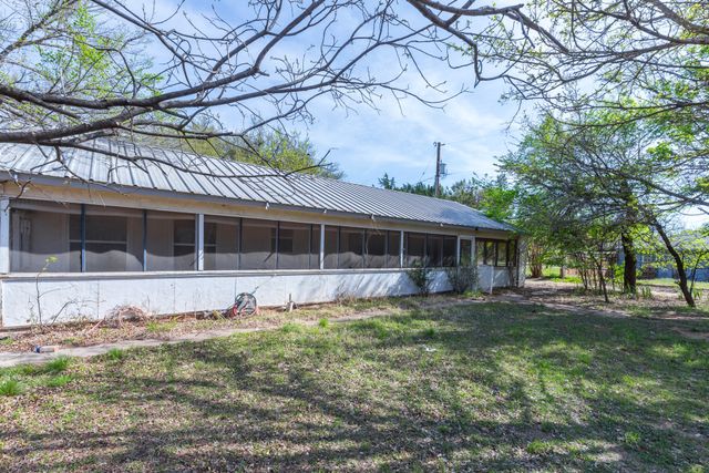 749 Cedar Street, Buffalo Gap, TX 79601