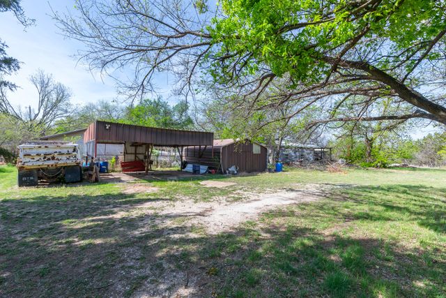 749 Cedar Street, Buffalo Gap, TX 79601