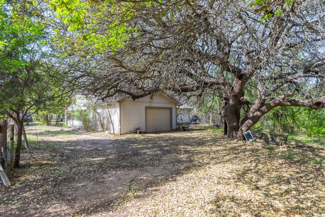 749 Cedar Street, Buffalo Gap, TX 79601