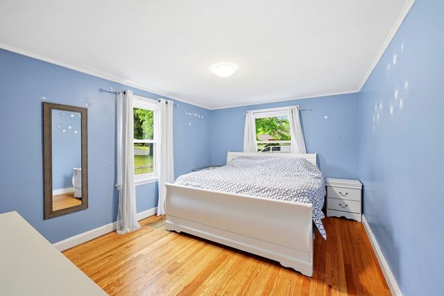 170 Brittany Rd, Springfield, MA 01151
