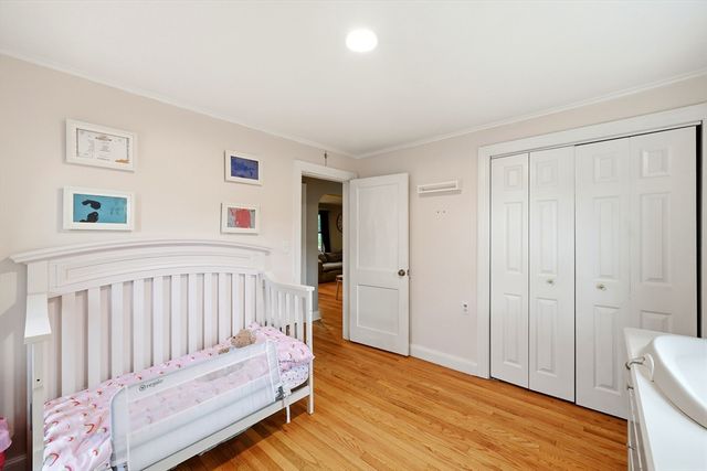 170 Brittany Rd, Springfield, MA 01151