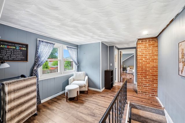 170 Brittany Rd, Springfield, MA 01151