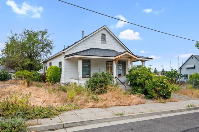 608 S Hatch St, Spokane, WA 99202