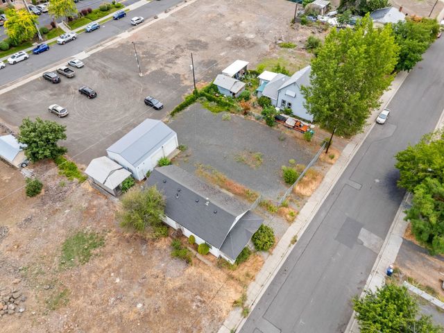 608 S Hatch St, Spokane, WA 99202