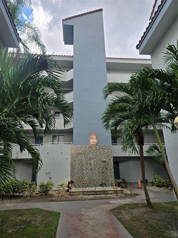 8205 SW 152nd Ave F-207, Miami, FL 33193
