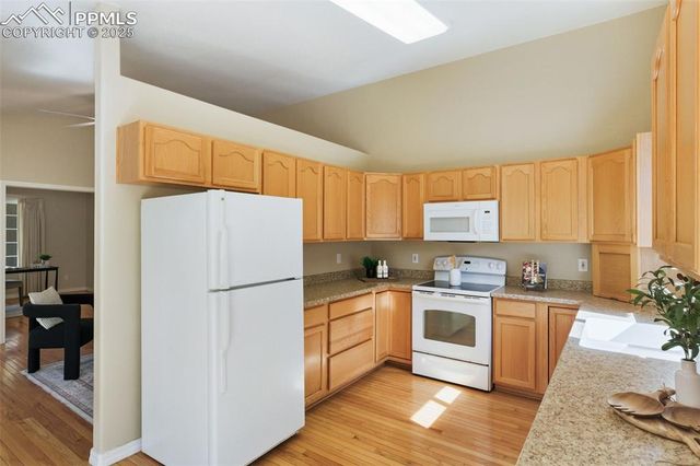 3263 Chestnut Glen Lane, Colorado Springs, CO 80918