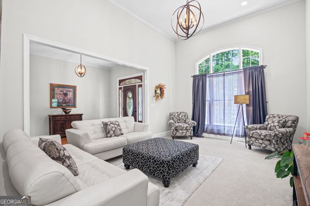 75 Waters Edge Lane, Newnan, GA 30263