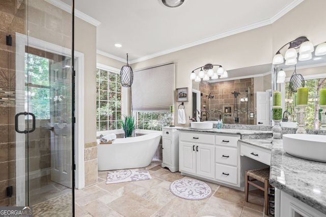 75 Waters Edge Lane, Newnan, GA 30263