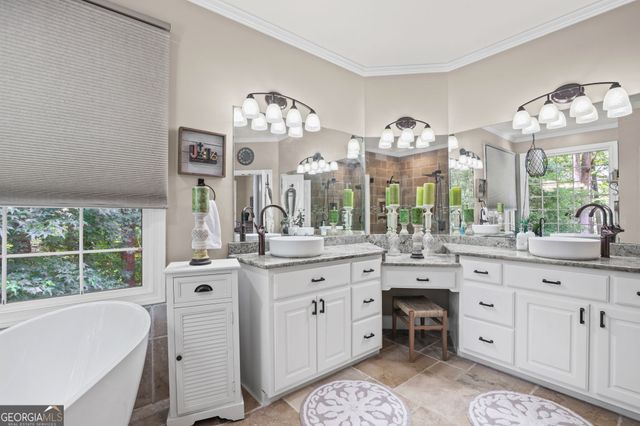 75 Waters Edge Lane, Newnan, GA 30263
