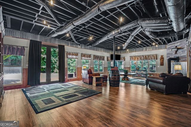 75 Waters Edge Lane, Newnan, GA 30263