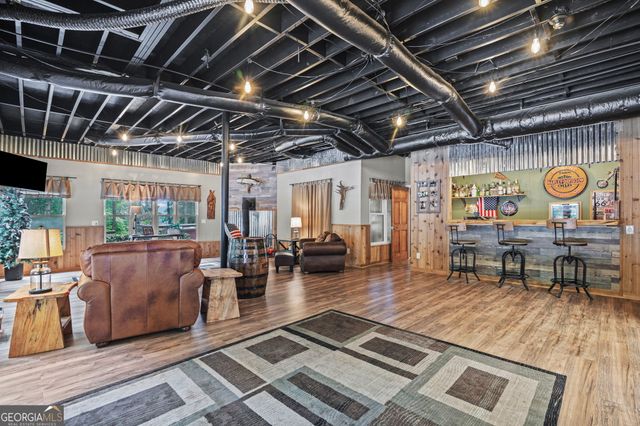 75 Waters Edge Lane, Newnan, GA 30263