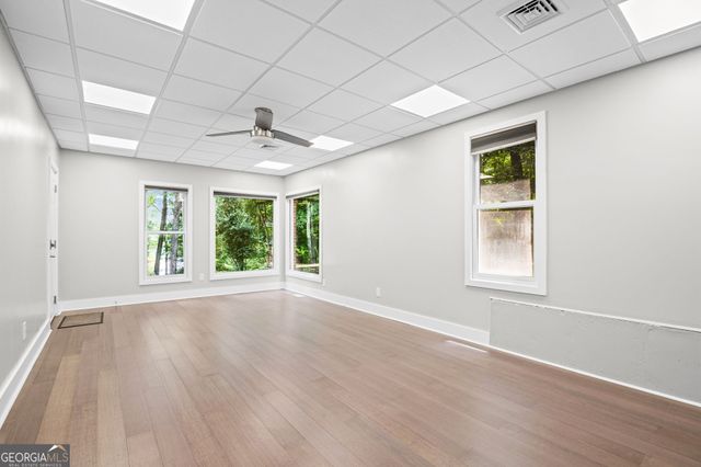 75 Waters Edge Lane, Newnan, GA 30263