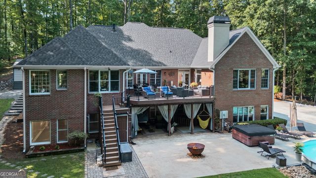75 Waters Edge Lane, Newnan, GA 30263