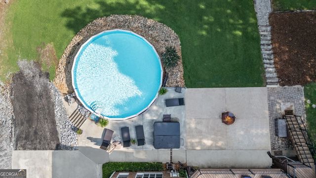 75 Waters Edge Lane, Newnan, GA 30263