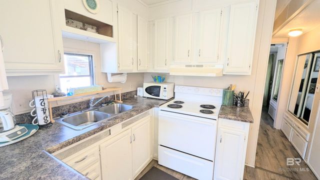 81 Horn Drive, Lillian, AL 36549