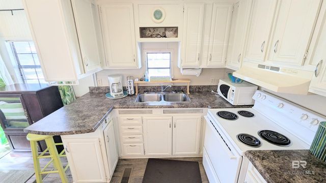 81 Horn Drive, Lillian, AL 36549