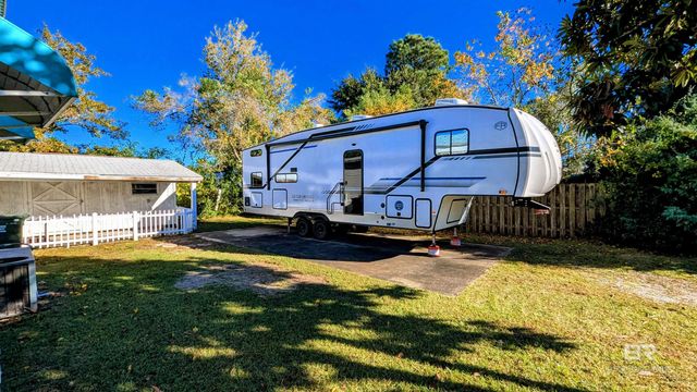 81 Horn Drive, Lillian, AL 36549