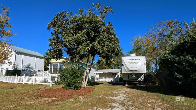 81 Horn Drive, Lillian, AL 36549