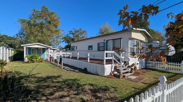 81 Horn Drive, Lillian, AL 36549