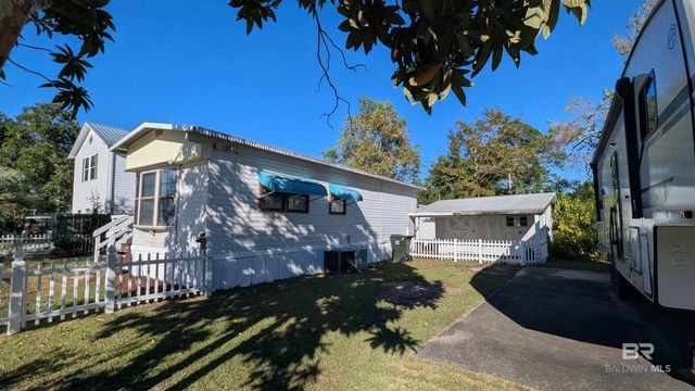 81 Horn Drive, Lillian, AL 36549