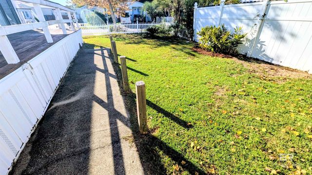 81 Horn Drive, Lillian, AL 36549