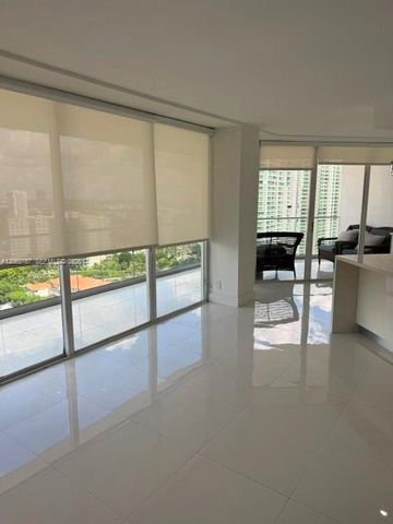 19707 Turnberry Way 24B, Aventura, FL 33180
