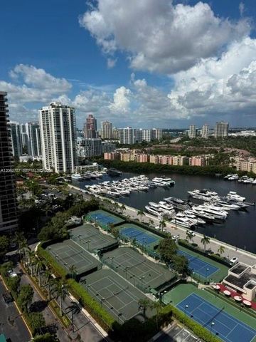 19707 Turnberry Way 24B, Aventura, FL 33180