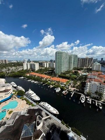 19707 Turnberry Way 24B, Aventura, FL 33180