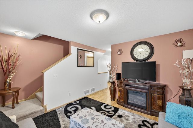 644 Dale Street N, Saint Paul, MN 55103