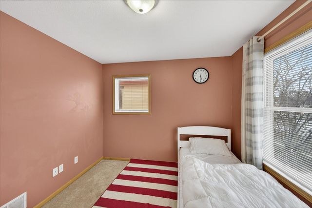 644 Dale Street N, Saint Paul, MN 55103