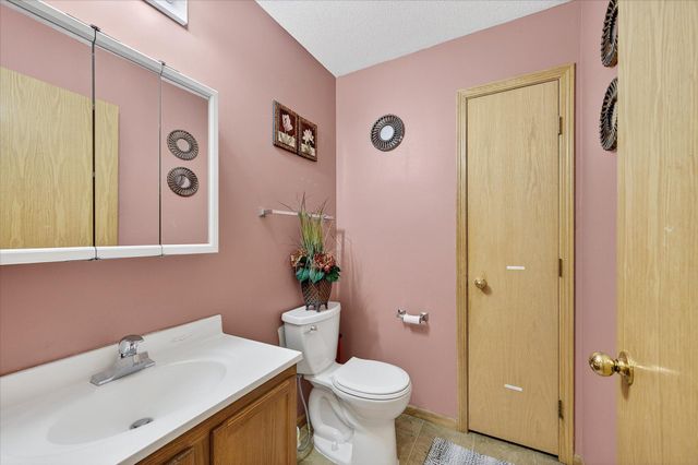 644 Dale Street N, Saint Paul, MN 55103