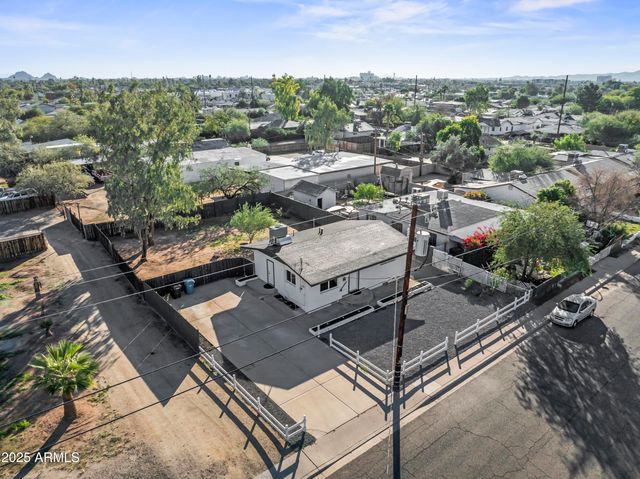 2621 N 14TH Street, Phoenix, AZ 85006