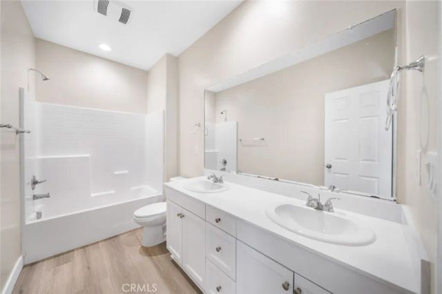 16005 Grape Avenue, Chino, CA 91708