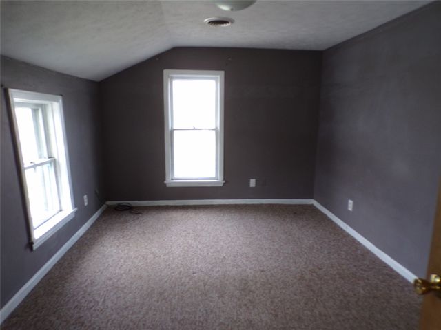 121 VINE Street, Girard, PA 16417